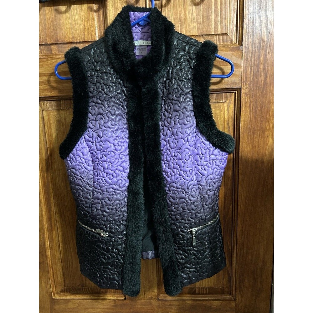 Peter Nygard Quilted Vest Violet And Black Ombré Faux Fur Trim Y2K Goth Chic